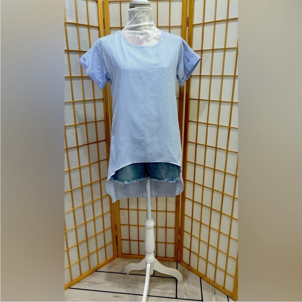 SHEIN Blue Pinstripe Short Sleeve Top
